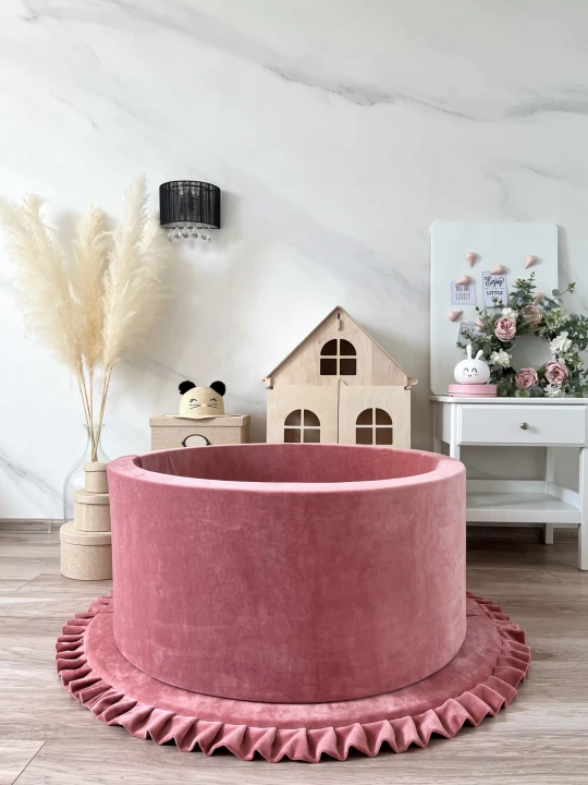 ballpit40x90 - Velvet Dirty Pink - white, pearl, transparent, grey, silver, powder pink, dirty pink, gold 5.jpeg