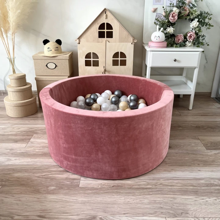 set - ballpit40x90 - Velvet Dirty Pink - white, pearl, silver, metallic beige.jpeg