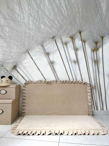 Velvet foldabe  playmats creme-square 6.jpeg