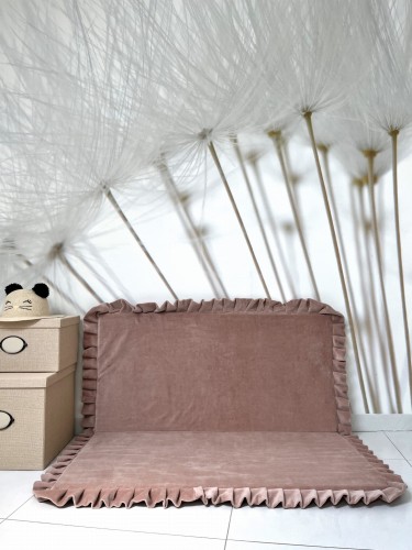 Velvet foldabe  playmats beige-square 5.jpeg