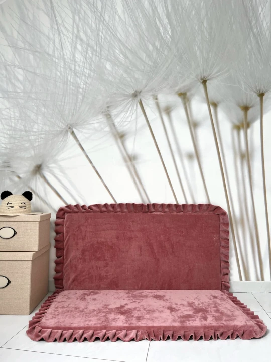 Velvet foldabe  playmats dirtypink-square 5.jpeg