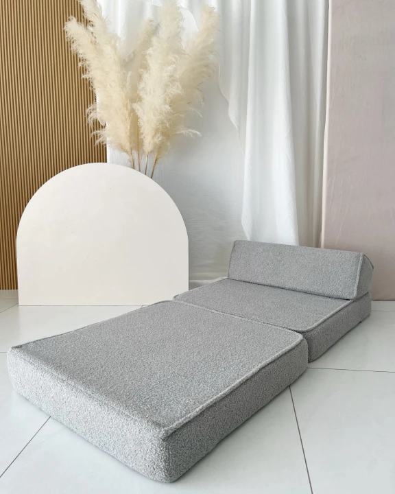 piankowa sofa szara dla dziecka.jpeg