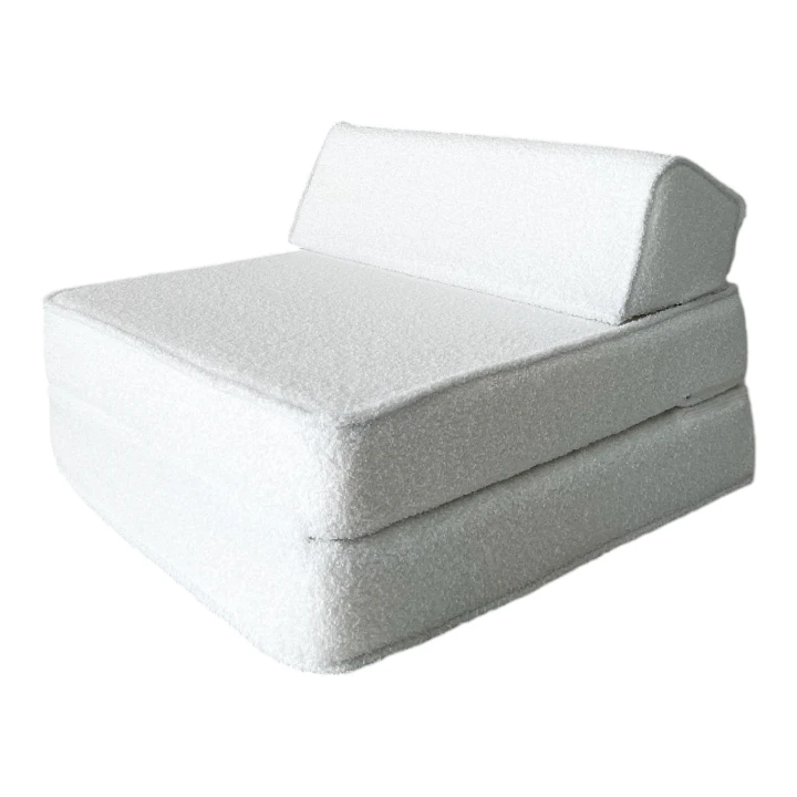 fotel leżanka boucle biała.png