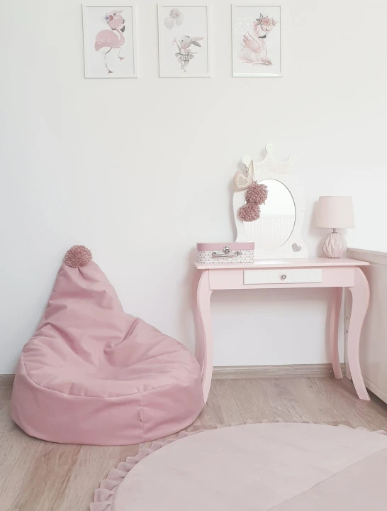 pufa dla dziecka różowa.jpg