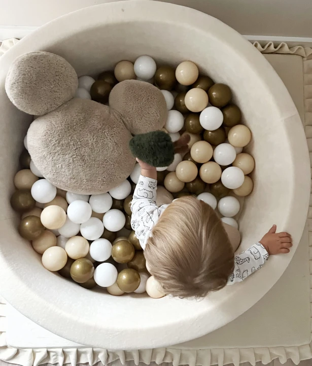 basen z kulkami velvet jasny beż.jpeg