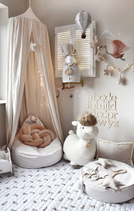 pokój dziecka pufa boho.jpeg