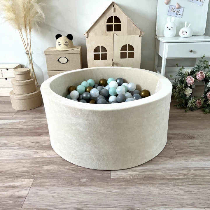 set - ballpit40x90 - Velvet Creme - white, pearl, grey, silver, light mint, gold.jpeg