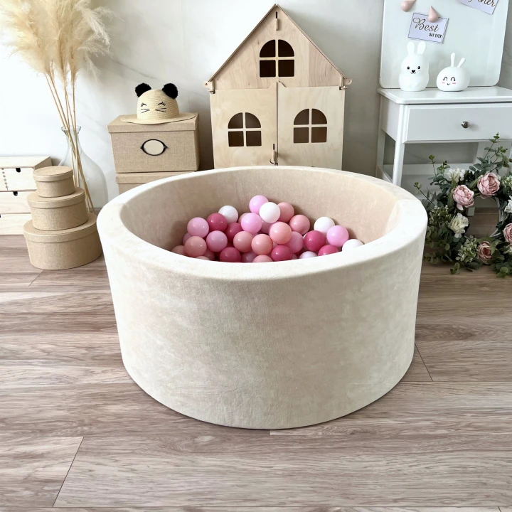 set - ballpit40x90 - Velvet Creme - white, powder pink, baby pink, dirty pink.jpeg