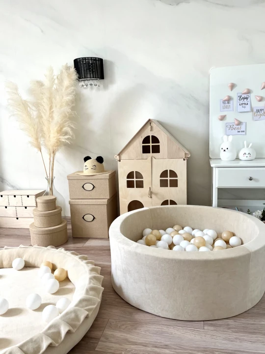 basen z kulkami do pokoju dziecka.jpeg