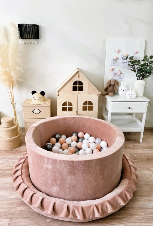 ballpit40x90 - Velvet Beige - white, pearl, silver, beige 2.jpeg
